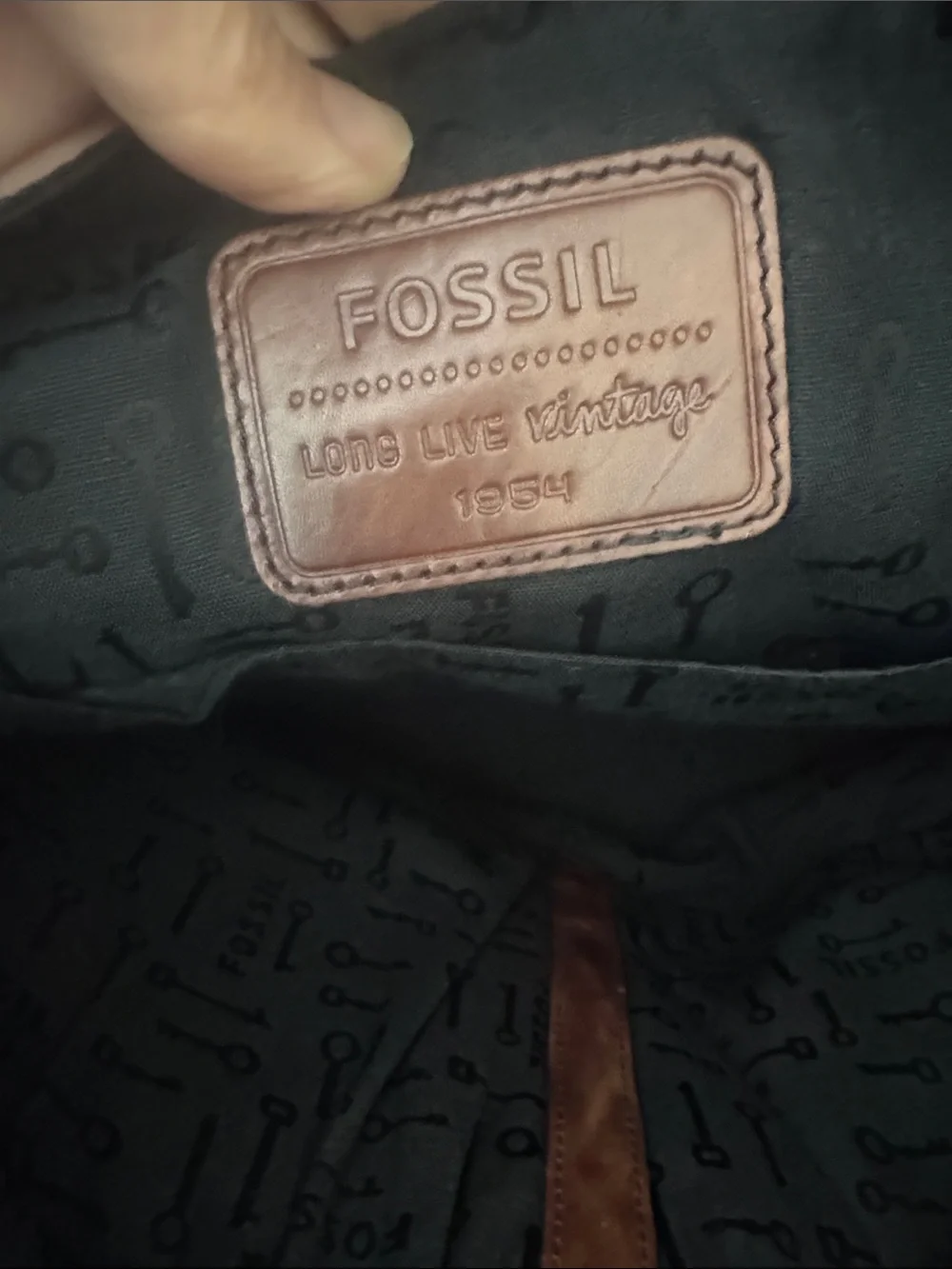 Fossil leather bronze